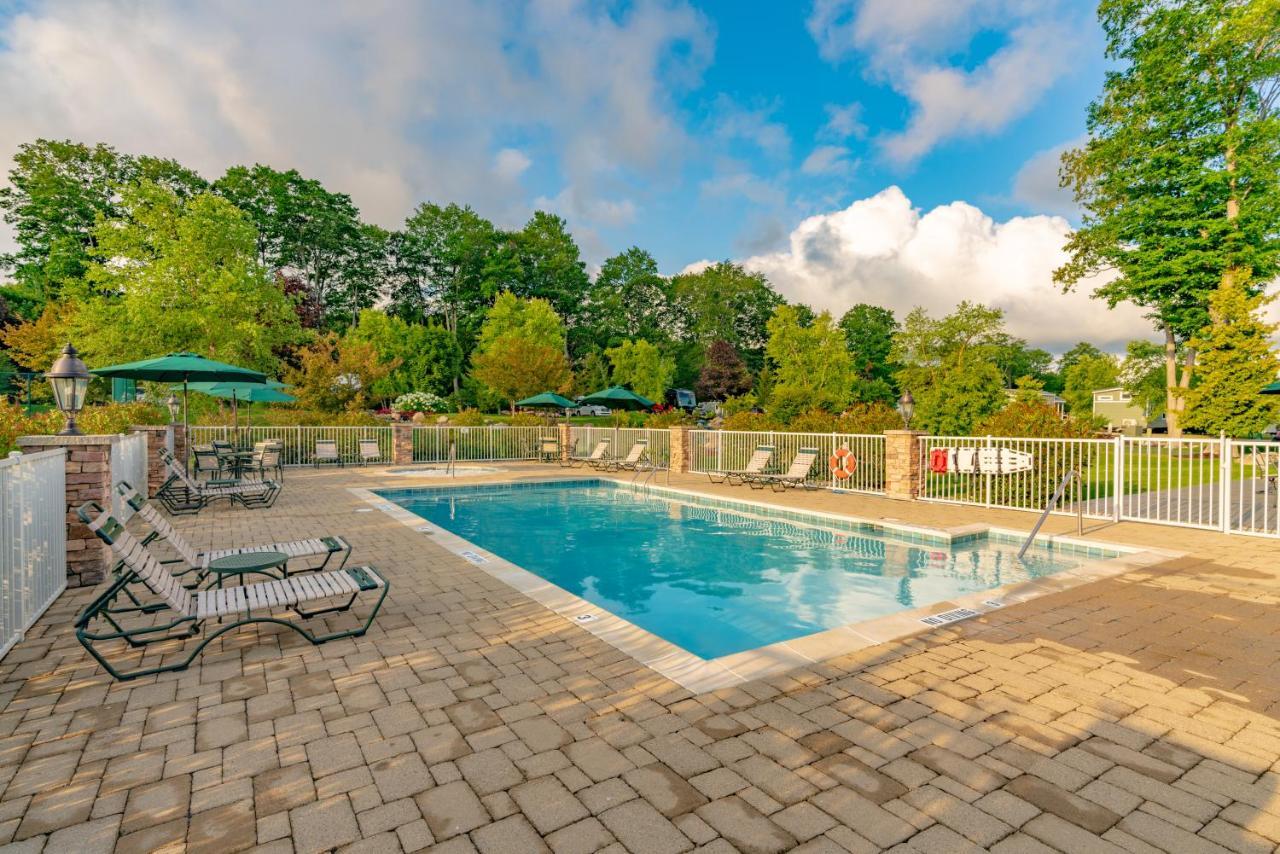 Sun Outdoors Petoskey Bay Harbor Hotel Ngoại thất bức ảnh